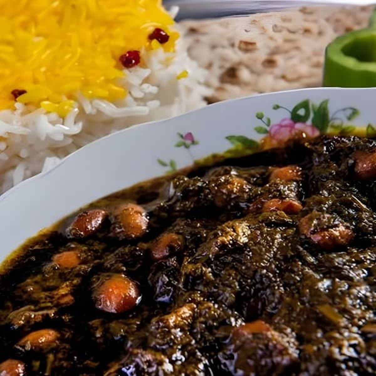قورمه سبزی